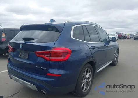 2021 BMW X3 Phev xDrive30E z USA, uszkodzony, nr VIN 5UXTS1C09M9F43004